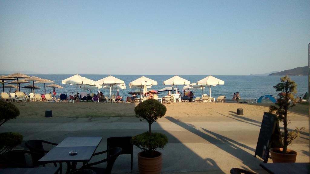 Bella Vista Apartments Vrasná Buitenkant foto